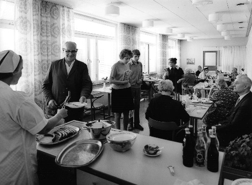 1960-tal Skärholmen, Hängmappskåp, Pensionärshotellet i Skärholmens centrum