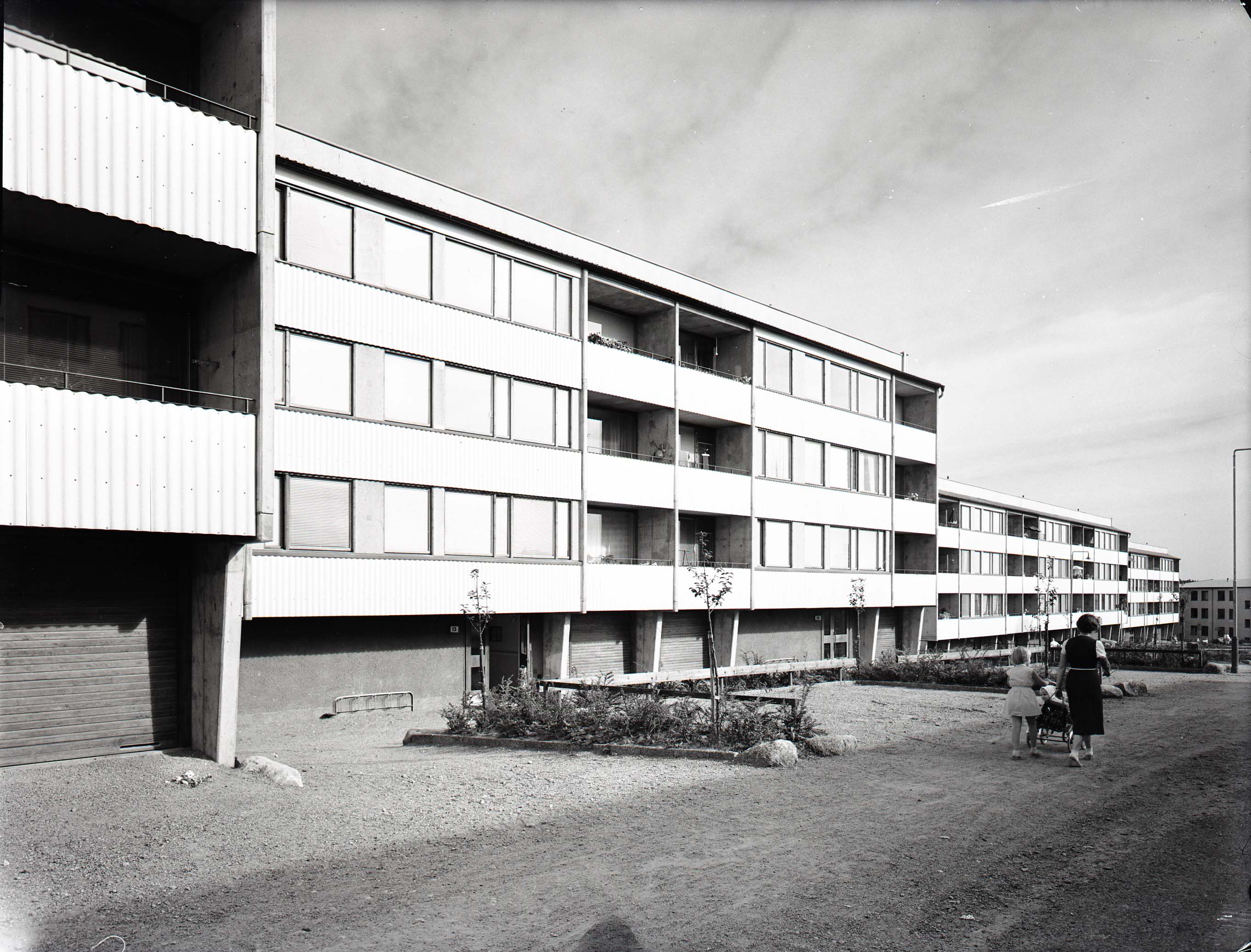 Hässelby Strand, Bostadshus