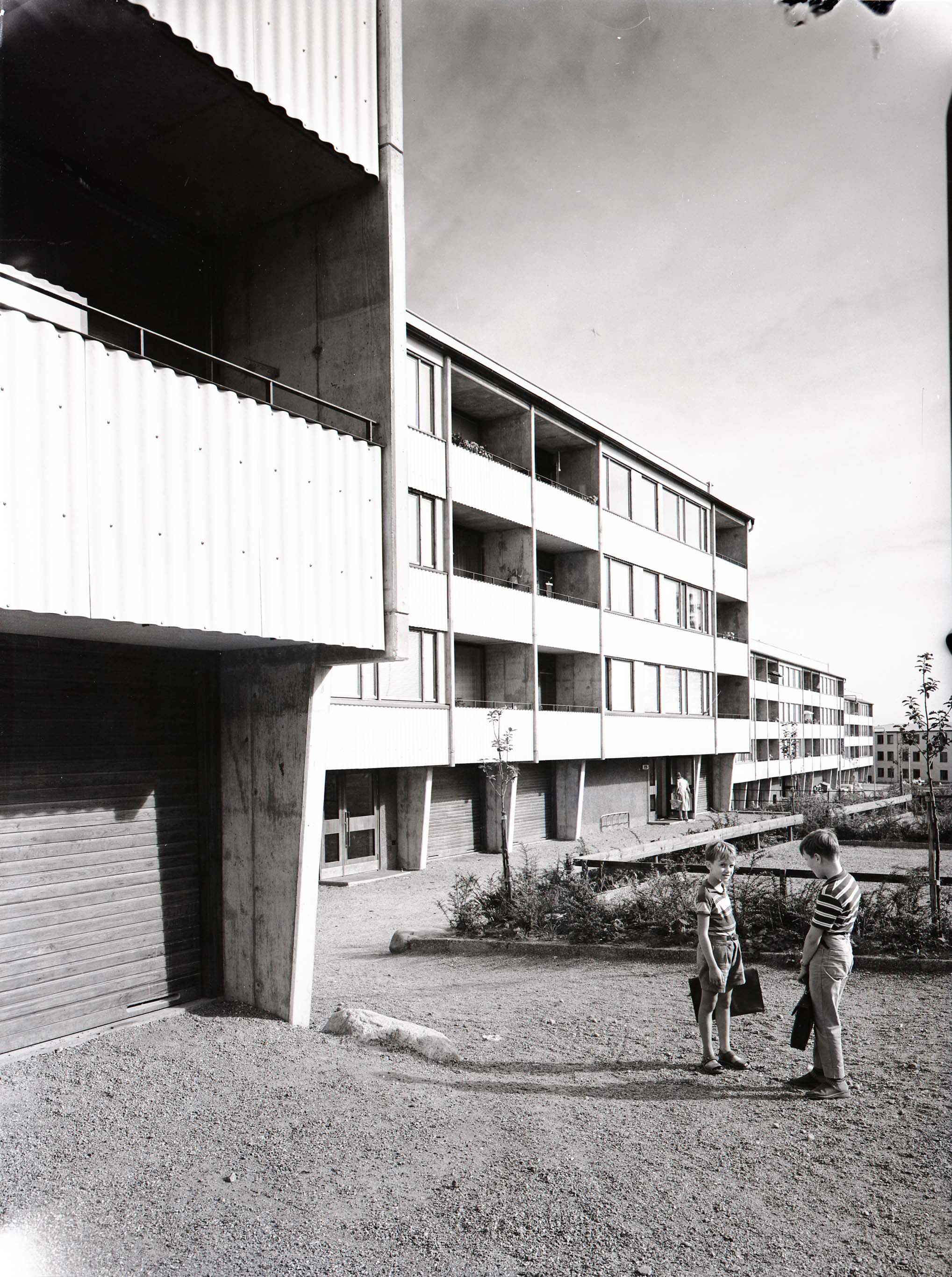 Hässelby Strand, Bostadshus