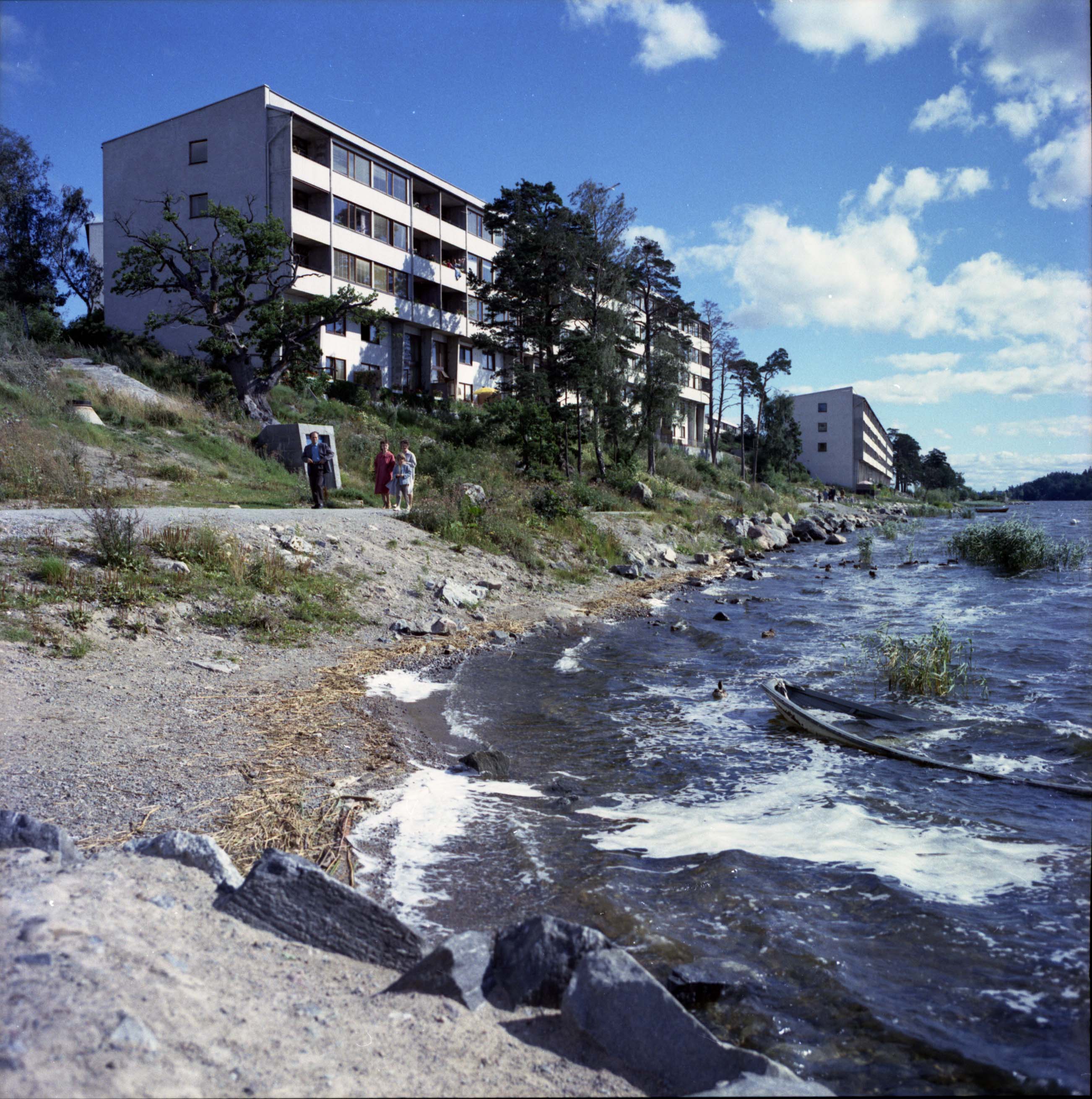 Hässelby Strand, bostadshus