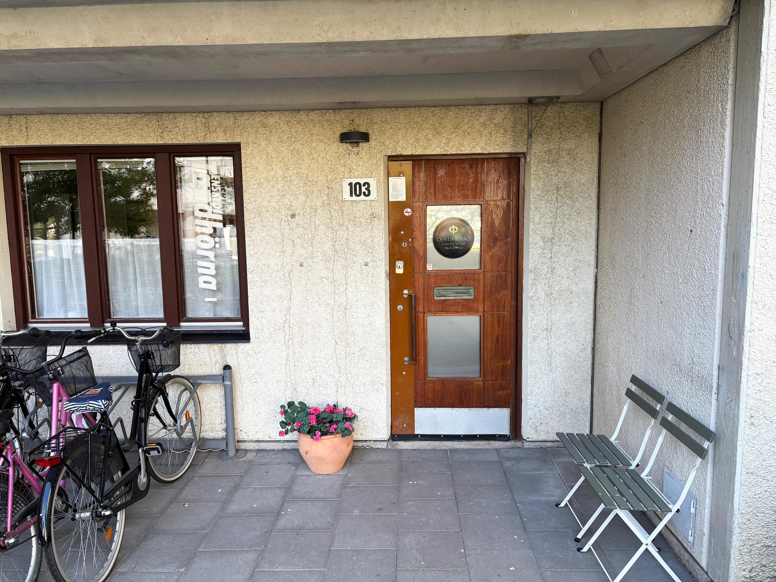 Bild på entré utifrån