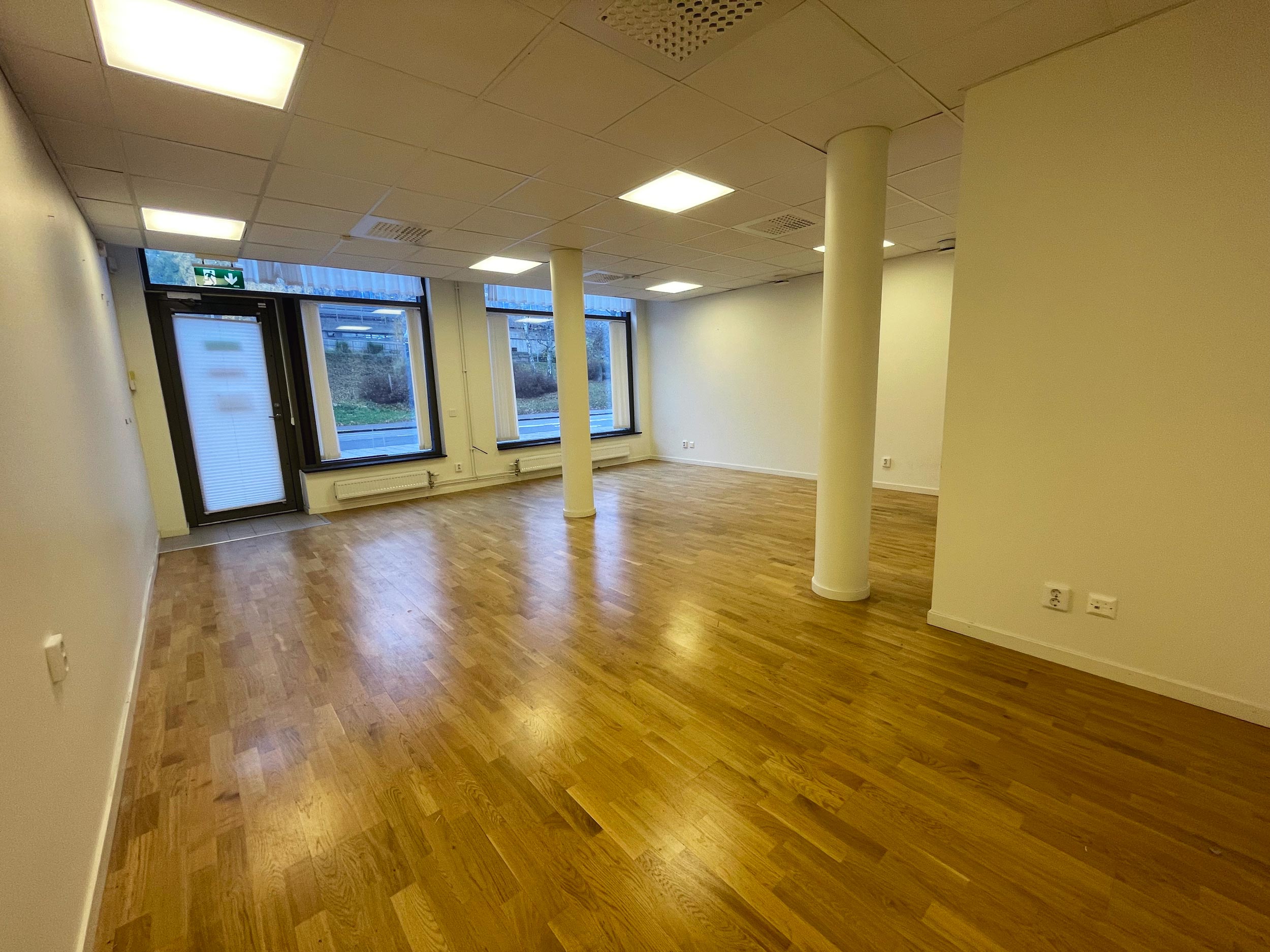 Öppen yta med ljusinsläpp