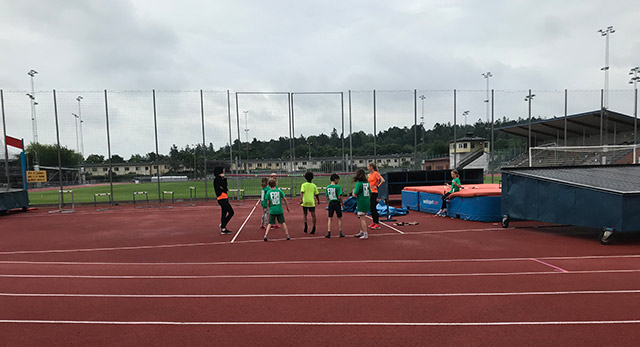 Höjdhopp hos Hammarby friidrott.