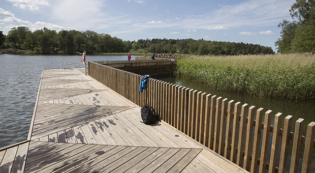 Strandbrygga Stockholm sommar