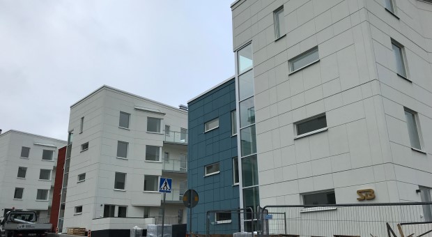 Husen på Nybohovsbacken 48 strax innan färdigställande